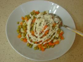 Garnitürlü Patates Salatası