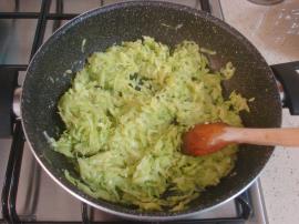 Tavuklu Kabak Salatası