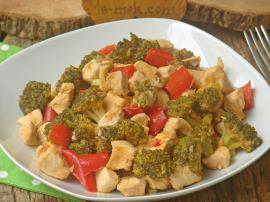 Brokolili Tavuk Yemeği