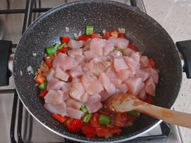 Brokolili Tavuk Yemeği