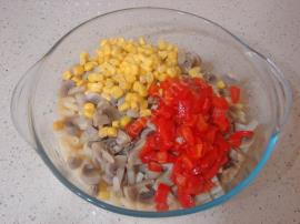 Mantarlı Makarna Salatası