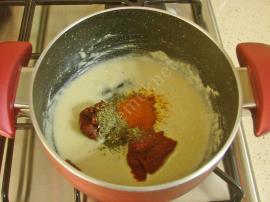 Salçalı Un Çorbası