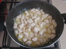 Bezelyeli Tavuk Yemeği