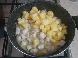 Bezelyeli Tavuk Yemeği