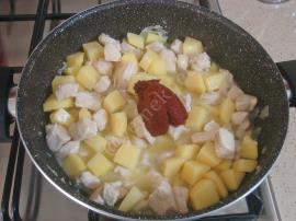 Bezelyeli Tavuk Yemeği