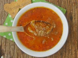 Salçalı Et Çorbası