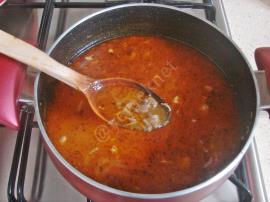 Salçalı Et Çorbası