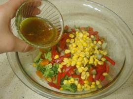 Zeytinyağlı Brokoli Salatası