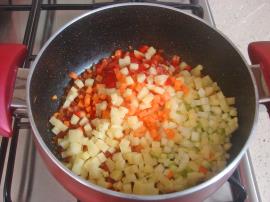 Bulgurlu Sebze Çorbası