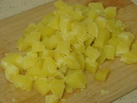 Yoğurtlu Yumurtalı Patates Salatası