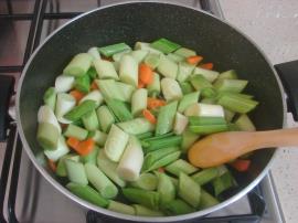 Bulgurlu Pırasa Yemeği