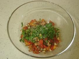 Kuru Domates Salatası