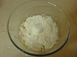 Peynirli Biberli Ekmek