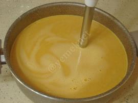 Salçalı Mercimek Çorbası