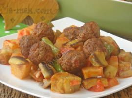 Sebzeli Fırında Köfte