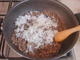 Tencerede Patlıcan Oturtma