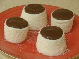 Çikolata Soslu Bardak Tatlısı