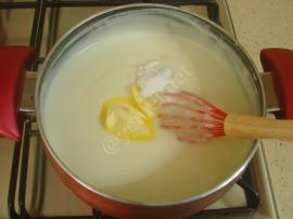 Çikolata Soslu Bardak Tatlısı