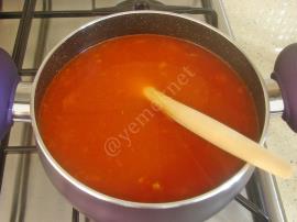 Salçalı Arpa Şehriye Çorbası