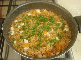 Tavuklu Arpa Şehriye Pilavı