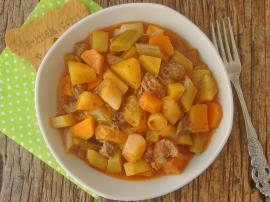 Etli Pırasa Yemeği