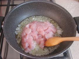 Tavuklu Pırasa Yemeği