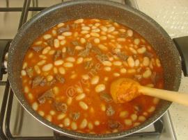 Tencerede Etli Kuru Fasulye