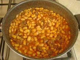 Tencerede Etli Kuru Fasulye