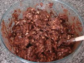 Çikolata Soslu Pudingli Mozaik Pasta