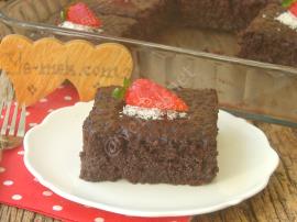 Browni Tadında Islak Kek