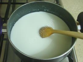 Nişastasız Sütlaç