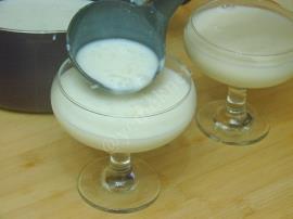 Nişastasız Sütlaç