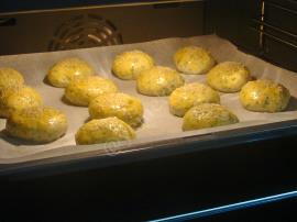 Mayasız Peynirli Dereotlu Poğaça