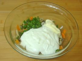 Yoğurtlu Mantar Salatası