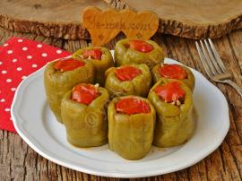 Buzluktan Çıkan Dolmalık Biber İle Biber Dolması