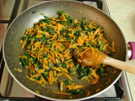 Havuçlu Pazı Salatası