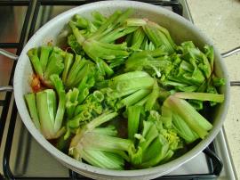 Ispanak Kökü Yemeği