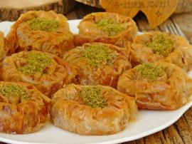 Baklavalık Yufkadan Bülbül Yuvası