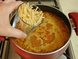 Sakala Çarpan Çorbası