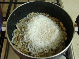 Soğanlı Tavuklu Pilav