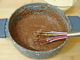 İki Renkli Sütlü İrmik Tatlısı