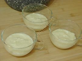 İki Renkli Sütlü İrmik Tatlısı