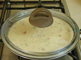 Tavada Yufkasız Börek