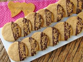 Kavrulmuş Susamlı Kurabiye