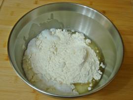 Sütlü Mayasız Poğaça