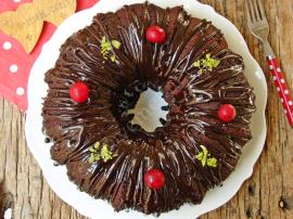 Vişneli Çikolatalı Kek