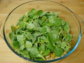 Bulgurlu Semizotu Salatası