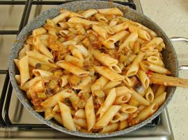 Patlıcanlı Makarna