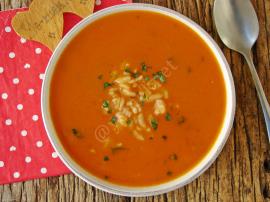 Pirinçli Domates Çorbası