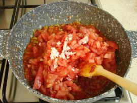 Pirinçli Domates Yemeği